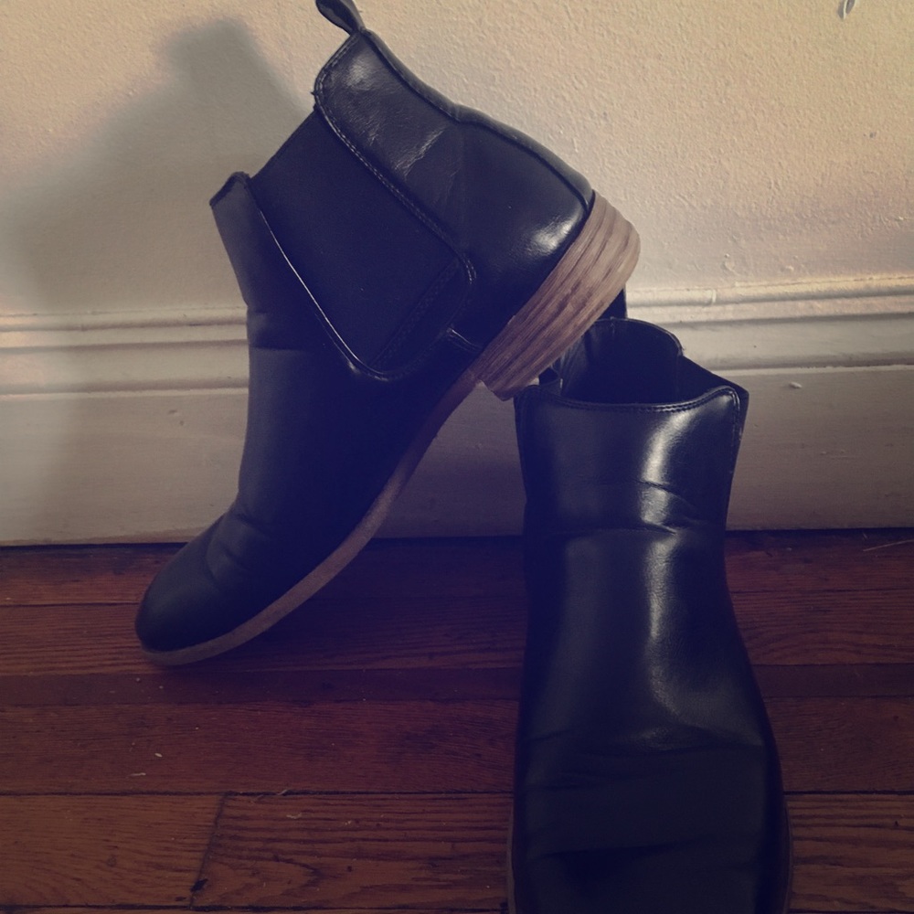 Men’s Chelsea boots